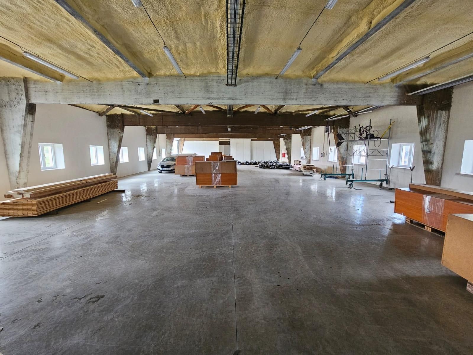 Pronájem komerčního prostoru 500 m² - foto 7