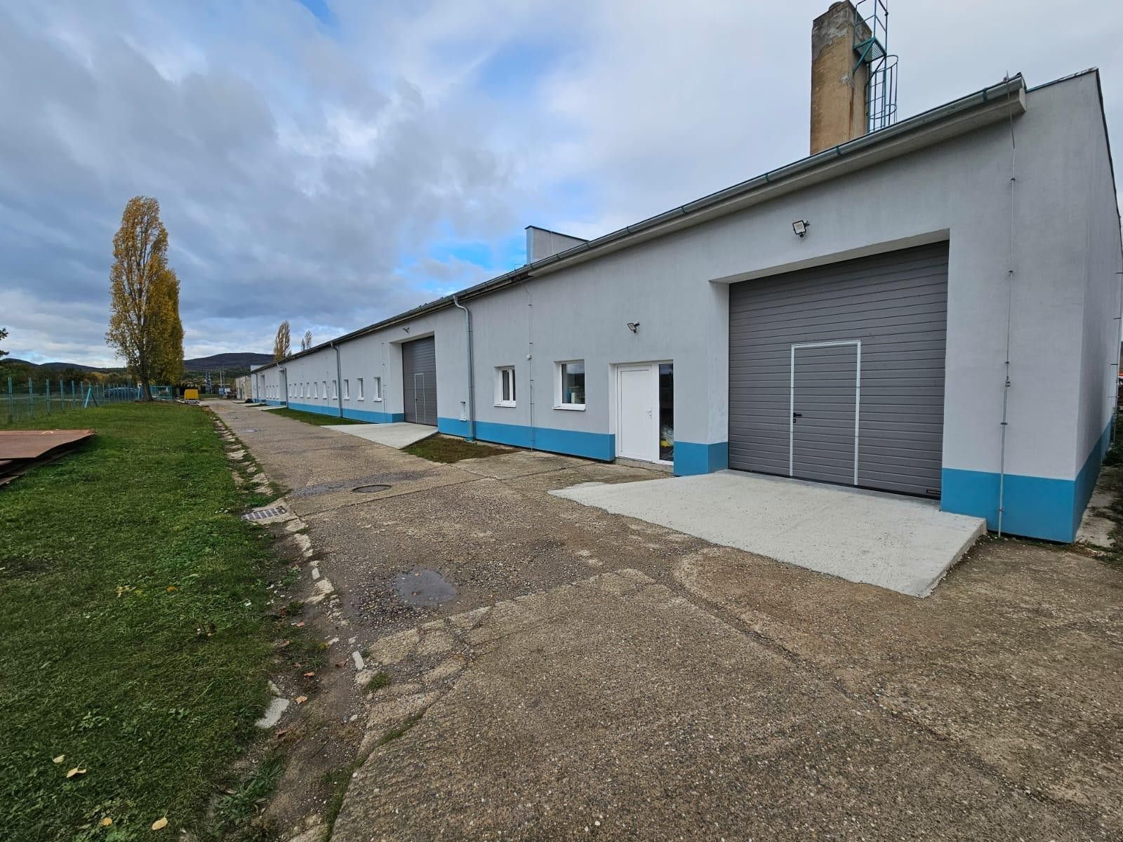 Pronájem komerčního prostoru 500 m² - foto 11