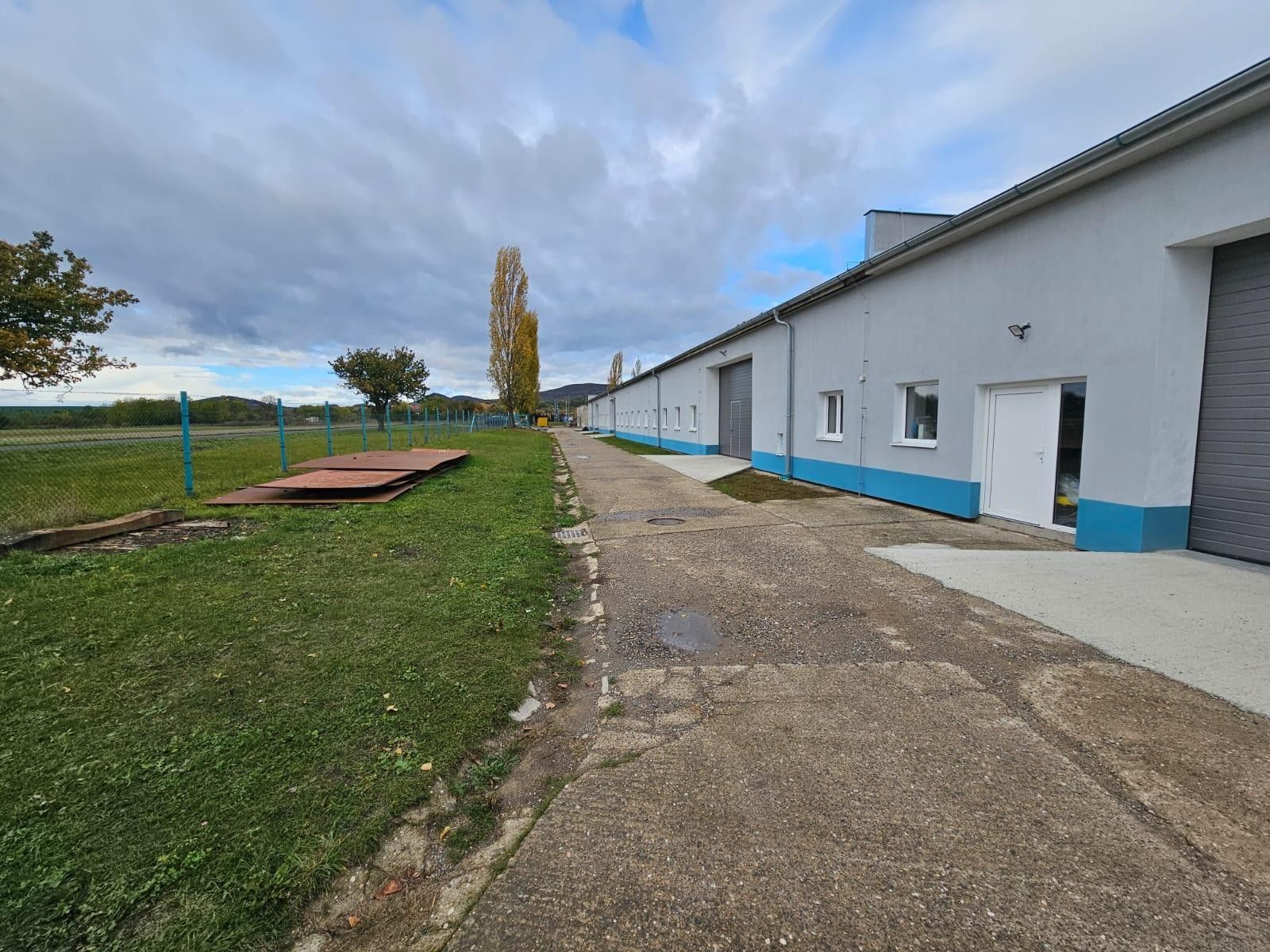 Pronájem komerčního prostoru 500 m² - foto 14