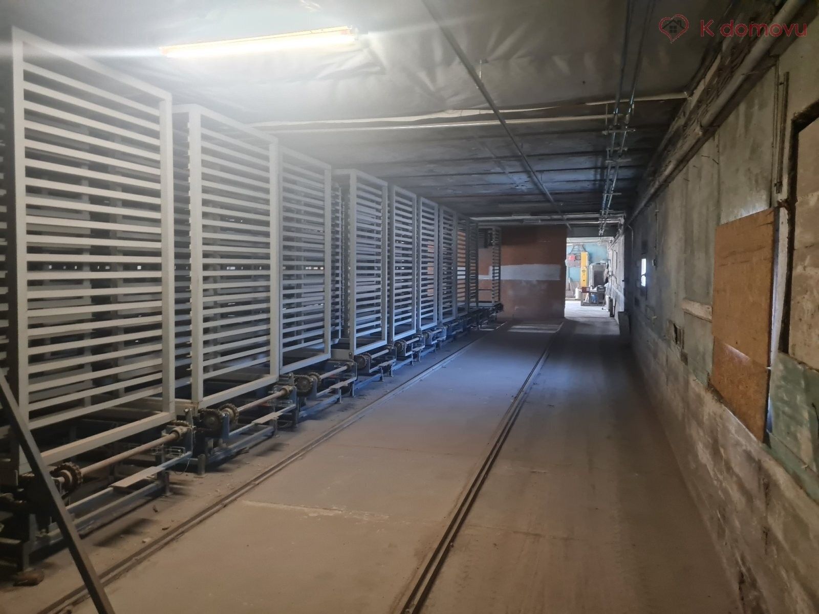 Prodej komerčního prostoru 3300 m² - foto 14