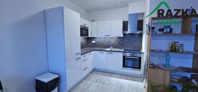 Prodej bytu 3+kk 69 m² - foto 1