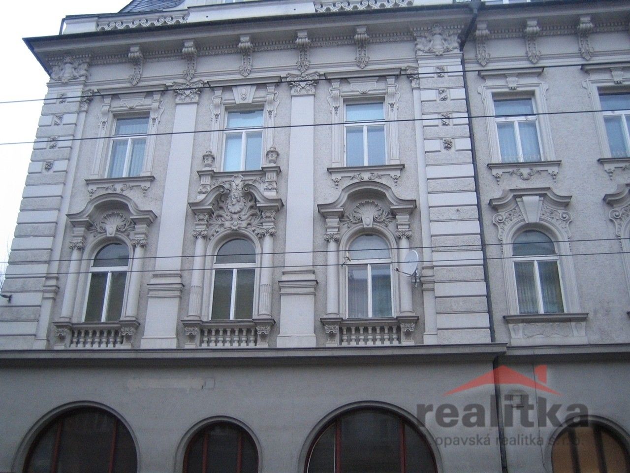 Pronájem bytu 1+kk 37 m² - foto 1