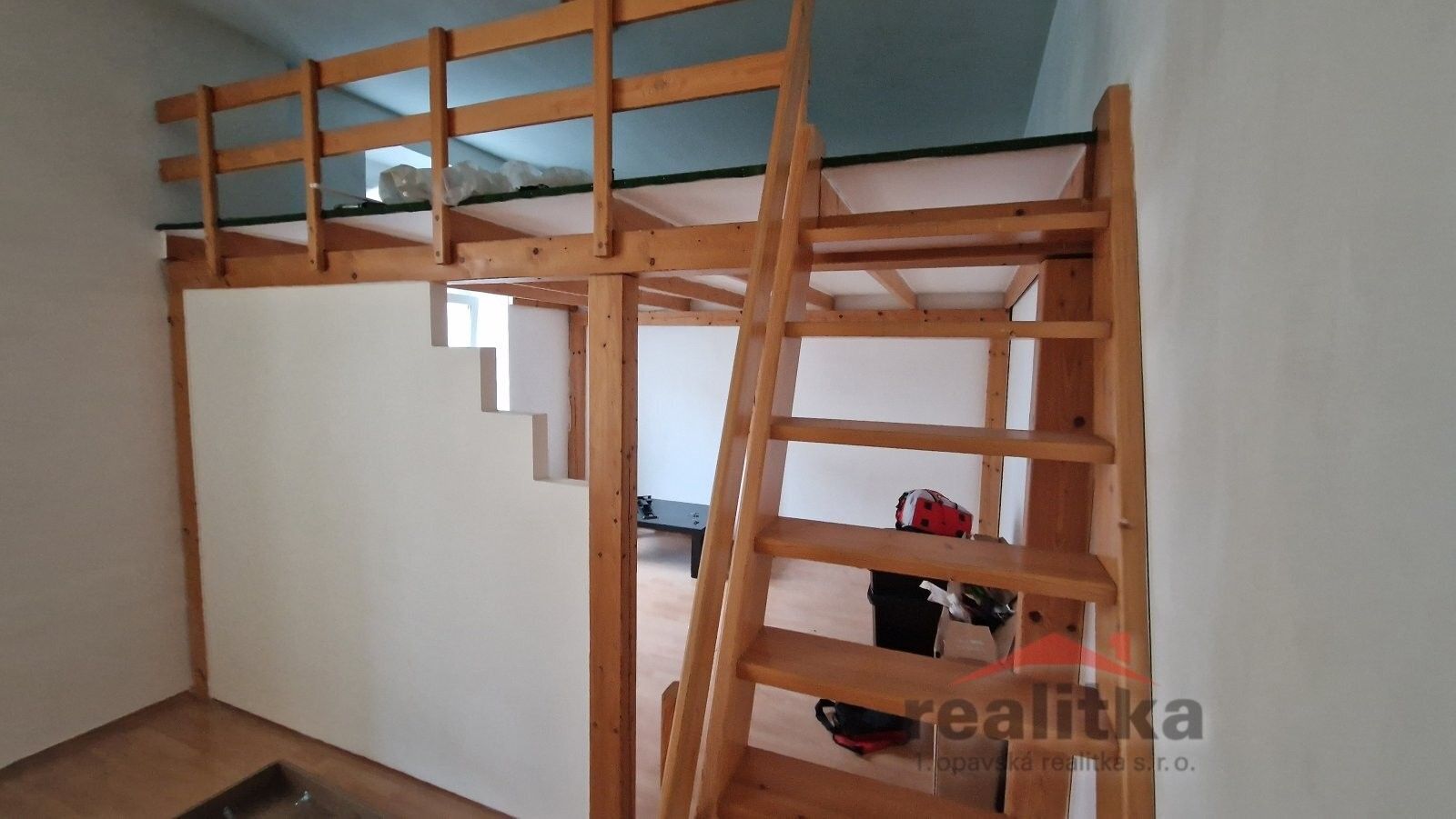 Pronájem bytu 1+kk 37 m² - foto 5