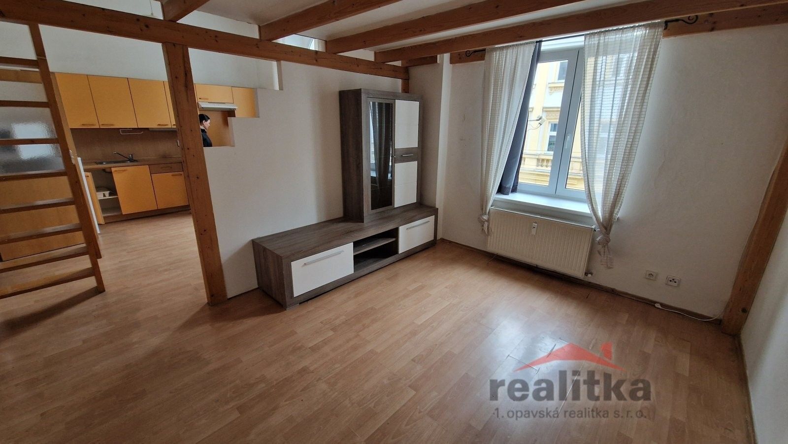Pronájem bytu 1+kk 37 m² - foto 7