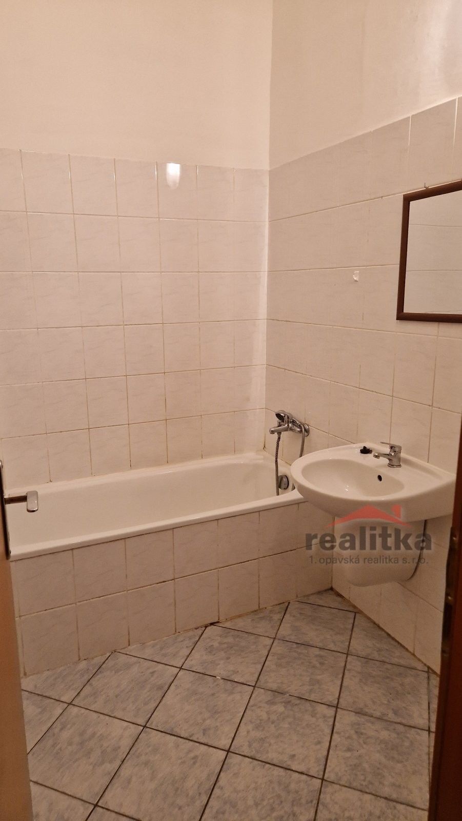 Pronájem bytu 1+kk 37 m² - foto 9