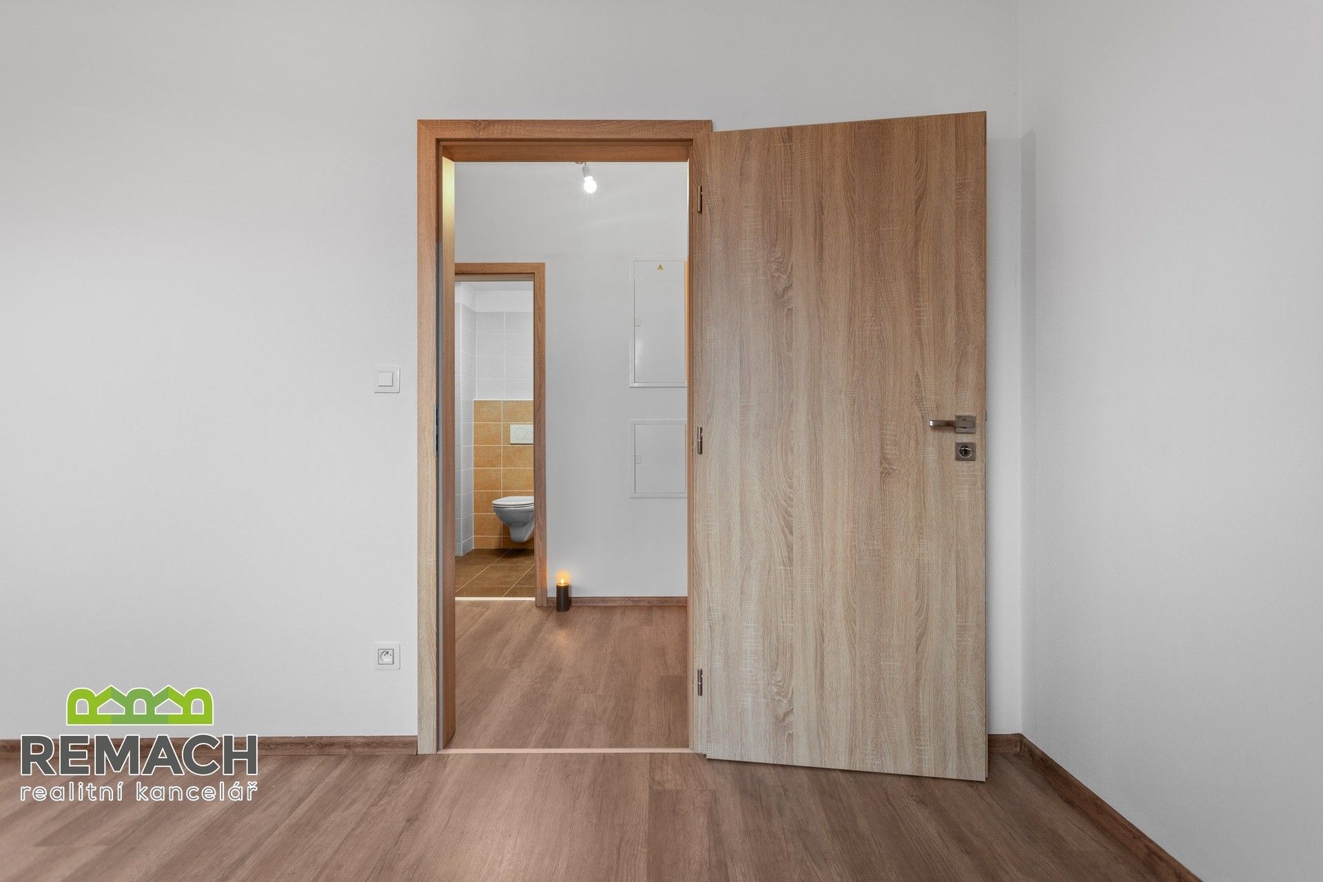 Pronájem bytu 2+kk 61 m² - foto 15
