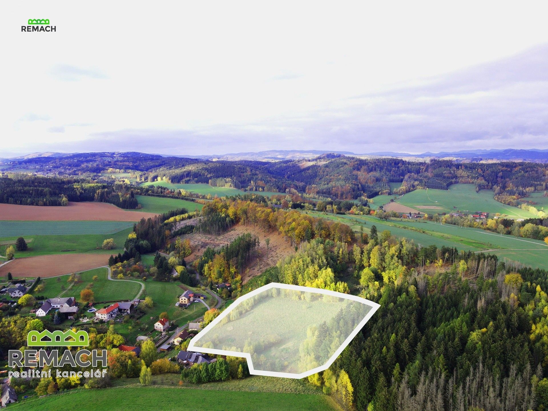 Prodej pozemku 20147 m² - foto 4