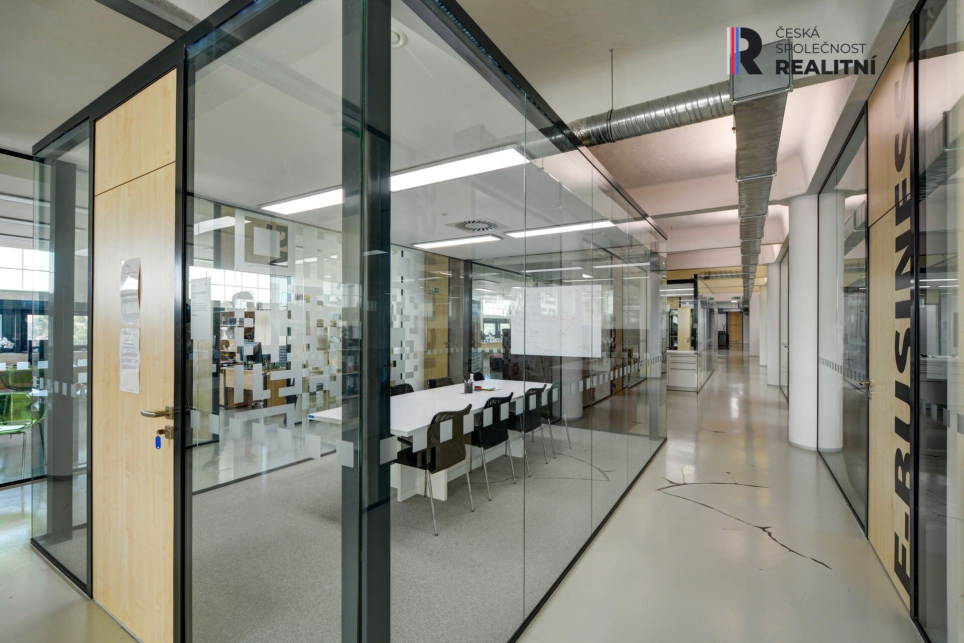 Pronájem komerčního prostoru 33 m² - foto 21