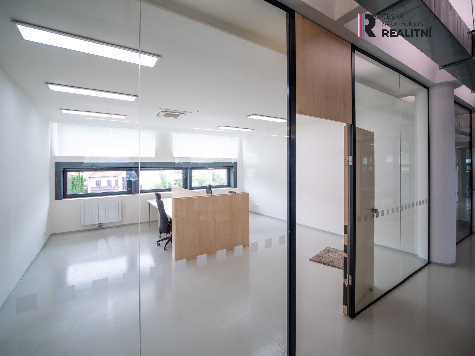 Pronájem komerčního prostoru 33 m² - foto 17