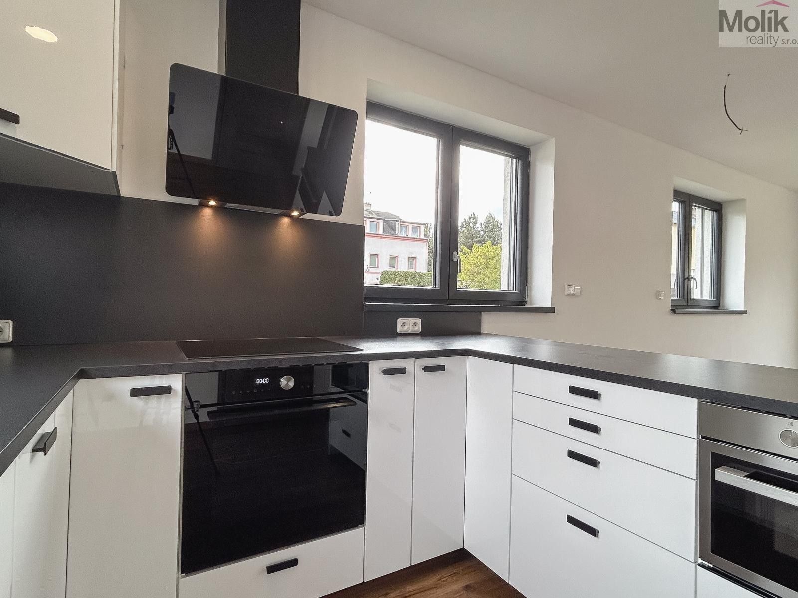 Pronájem domu 160 m² - foto 5