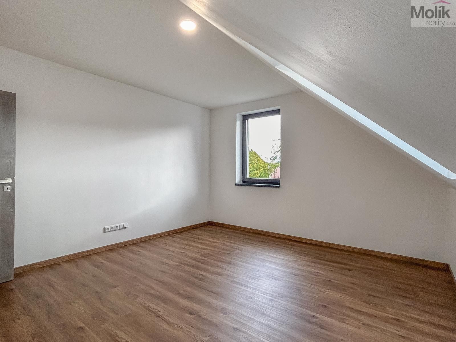 Pronájem domu 160 m² - foto 21