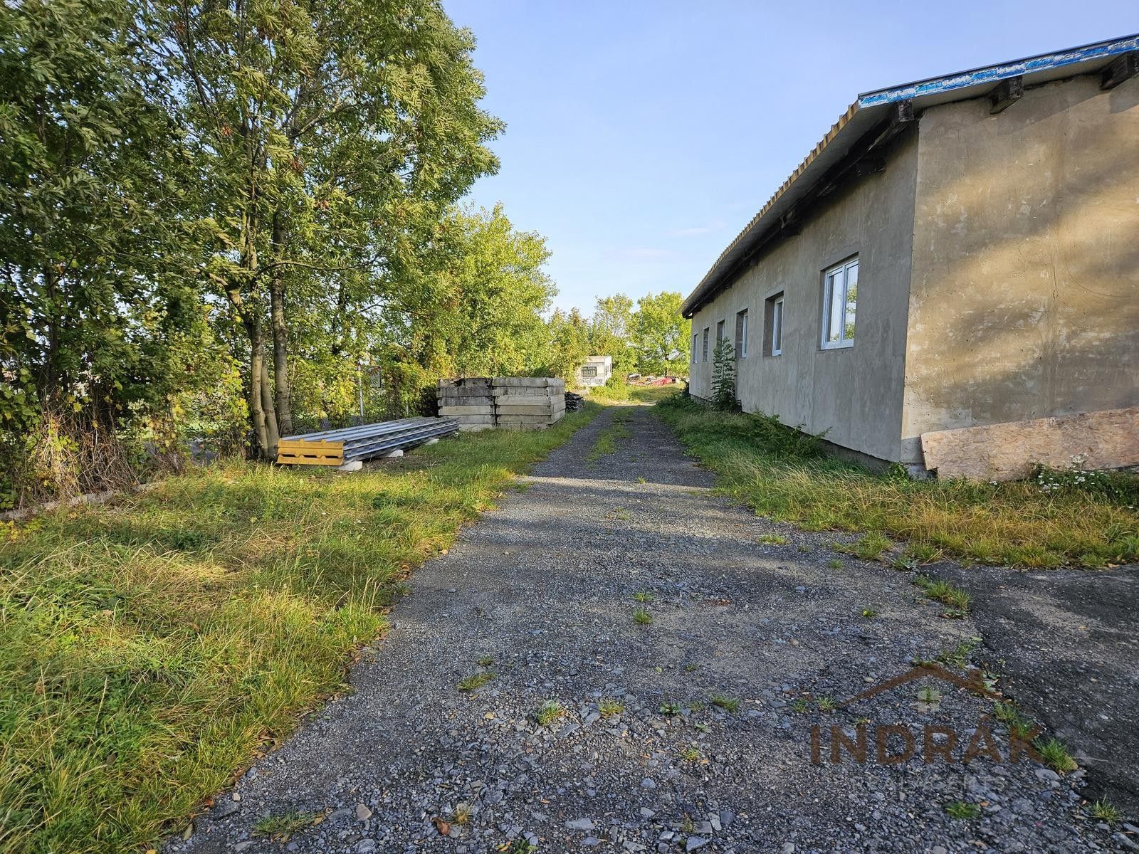 Pronájem nemovitosti 347 m² - foto 8