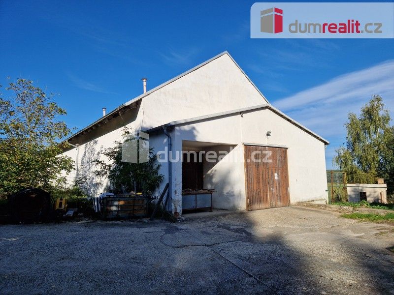 Pronájem komerčního prostoru 1500 m² - foto 8