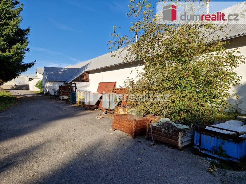 Pronájem komerčního prostoru 1500 m² - foto 10