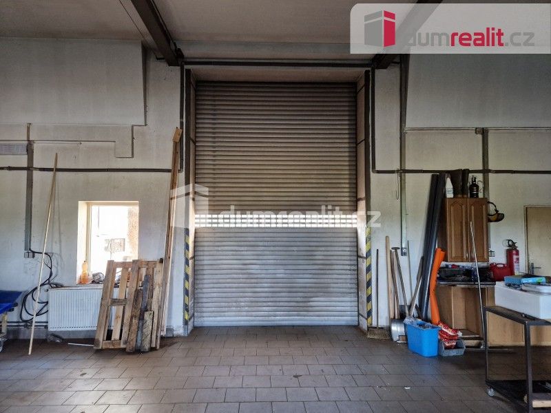 Pronájem komerčního prostoru 1500 m² - foto 15