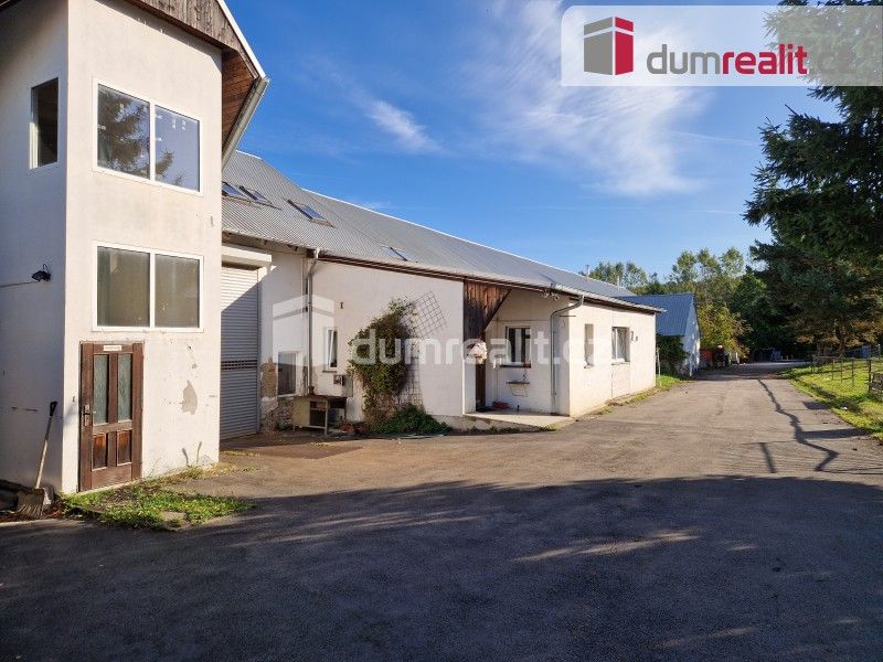 Pronájem komerčního prostoru 1500 m² - foto 16