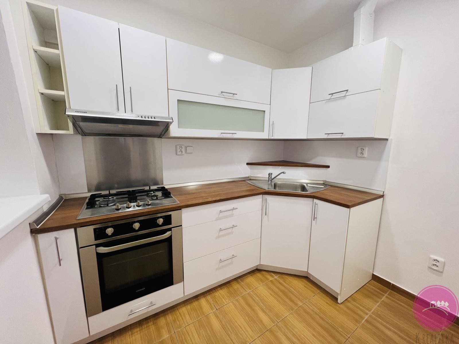 Pronájem bytu 2+1 55 m² - foto 1