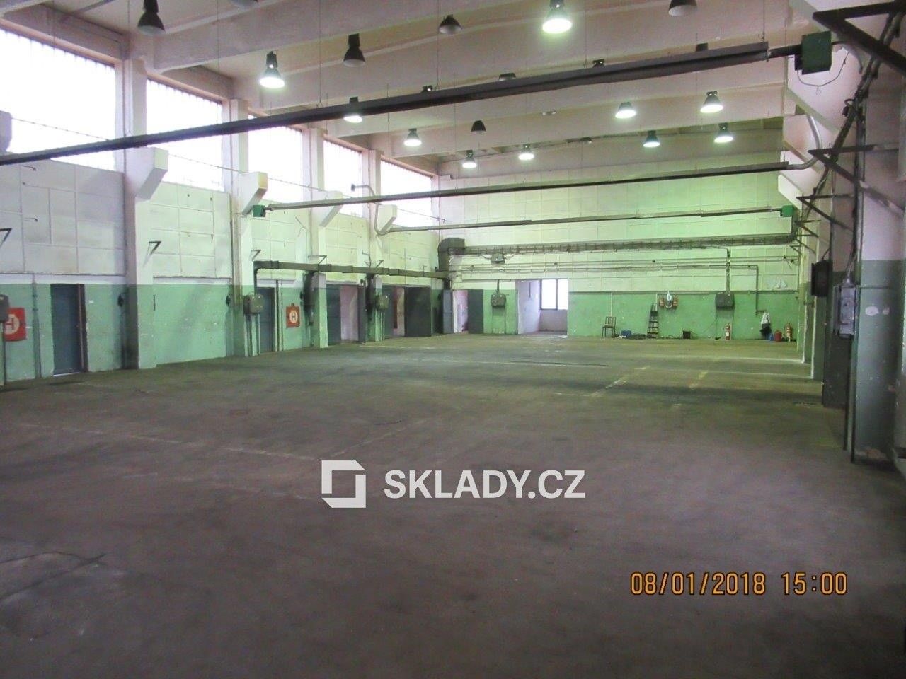Pronájem komerčního prostoru 903 m² - foto 5
