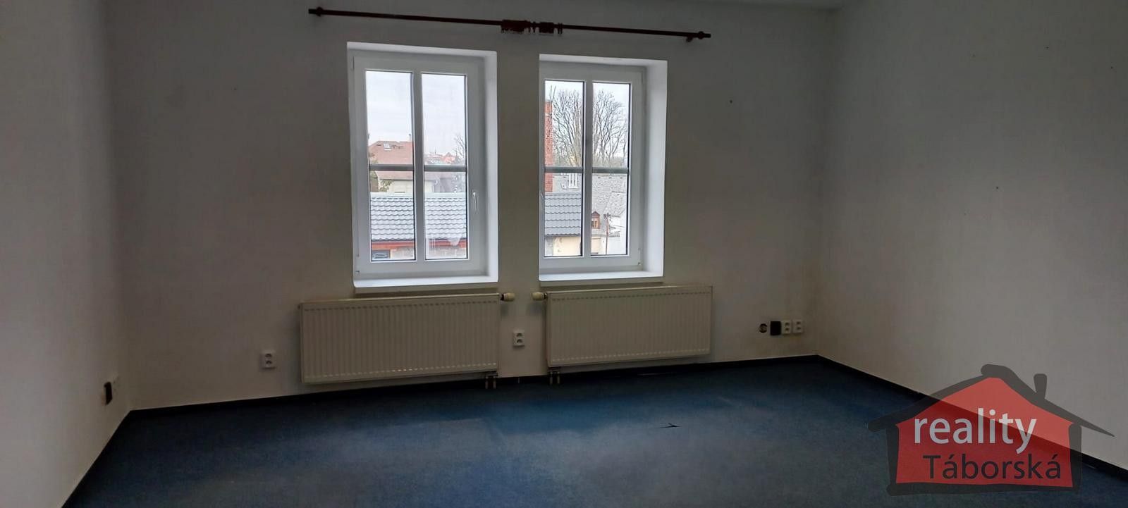 Pronájem nemovitosti 305 m² - foto 10