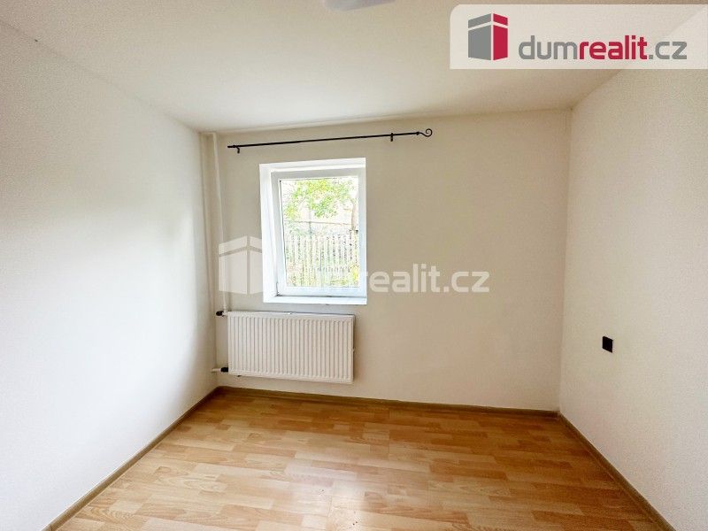 Pronájem bytu 2+1 60 m² - foto 4