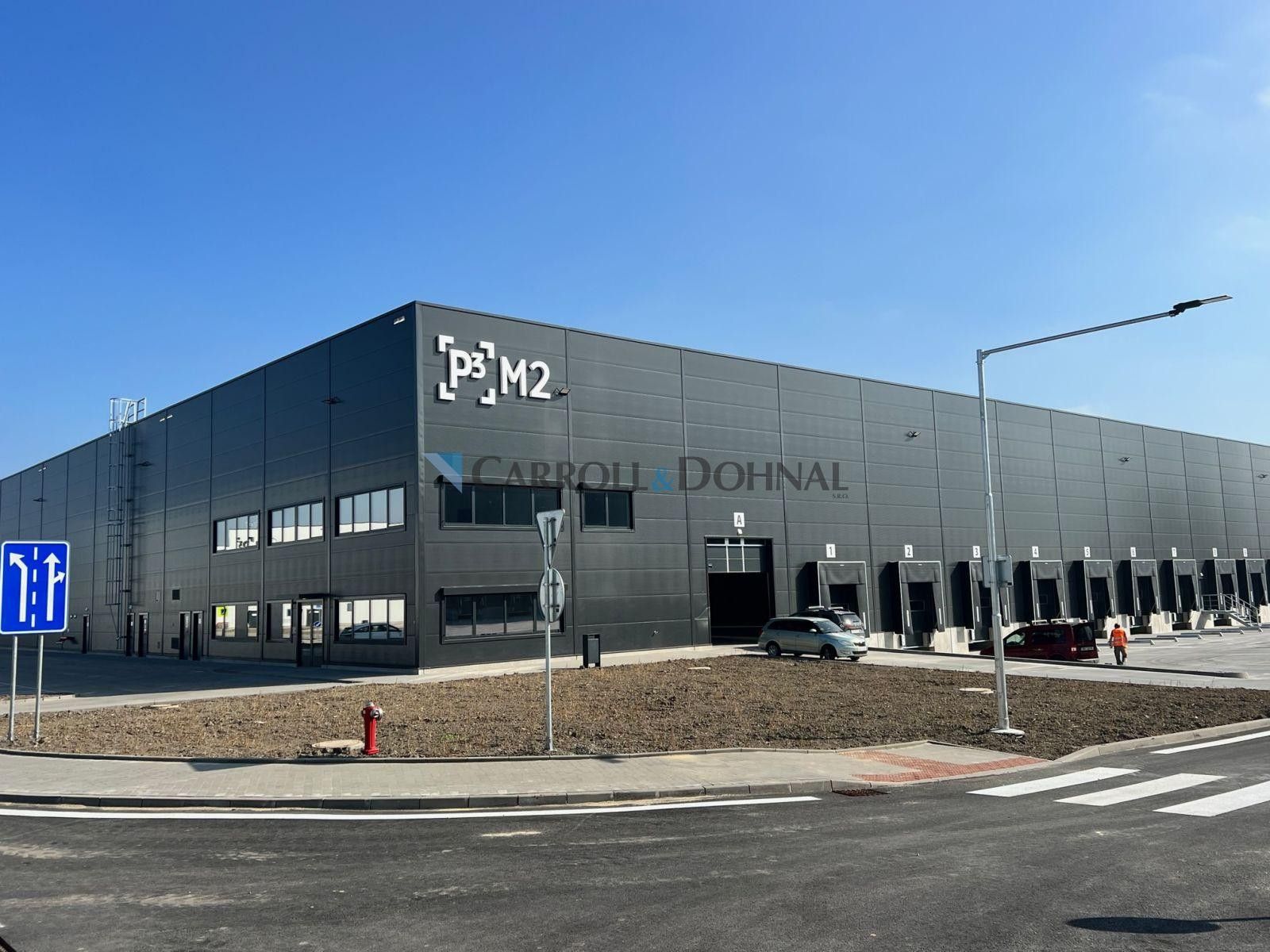 Pronájem komerčního prostoru 2872 m² - foto 1