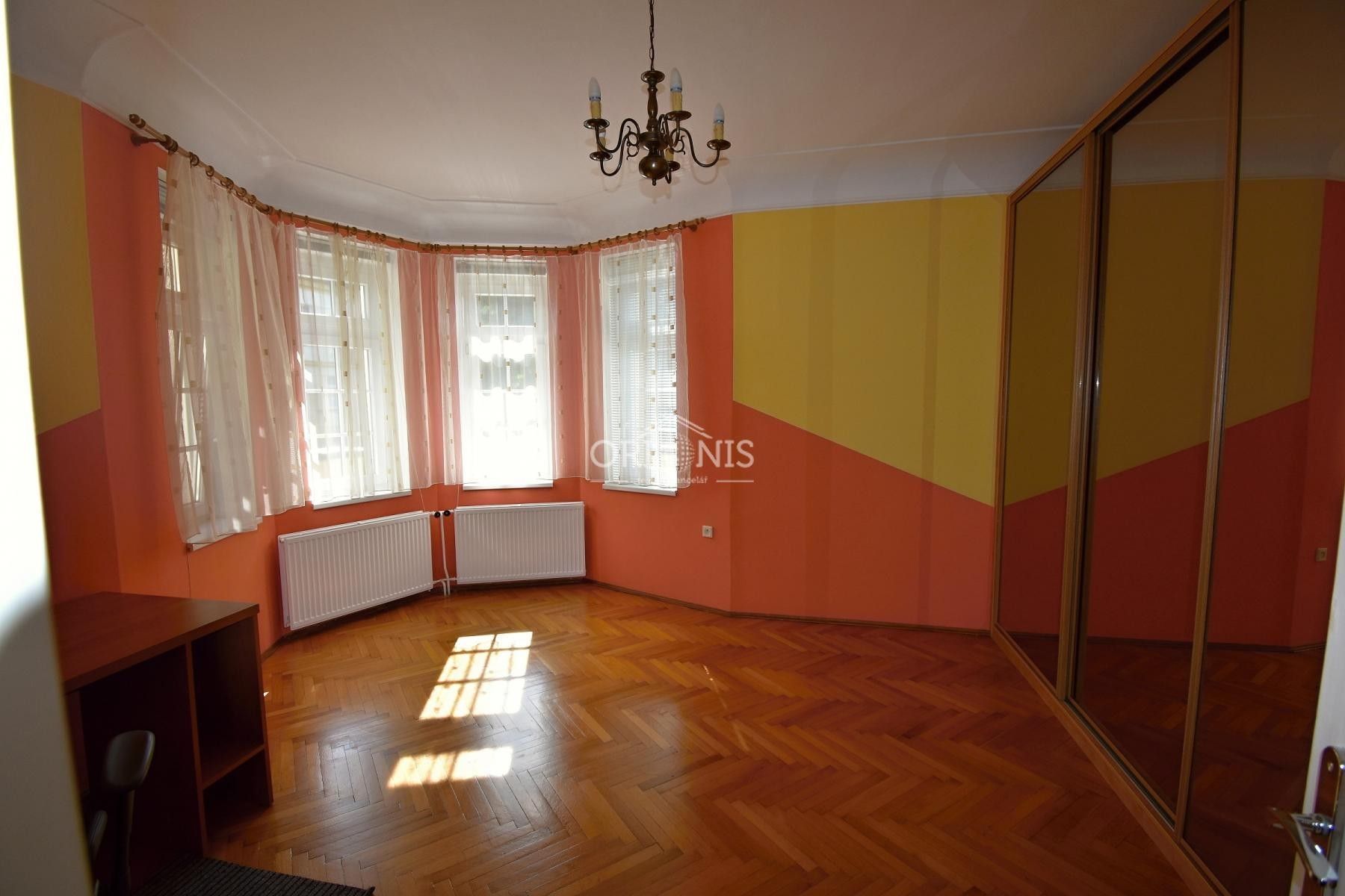 Pronájem bytu 4+1 132 m² - foto 4