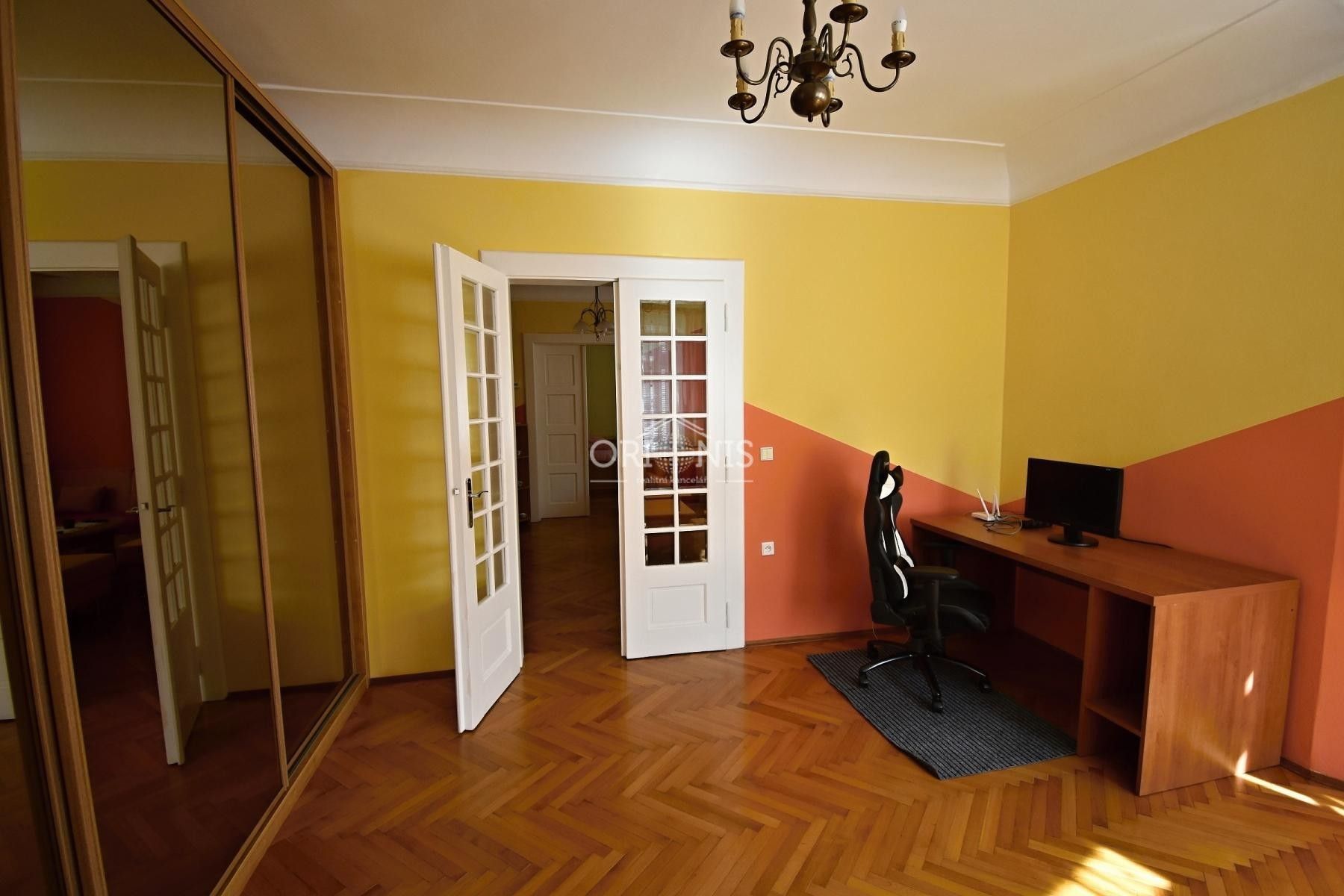 Pronájem bytu 4+1 132 m² - foto 5