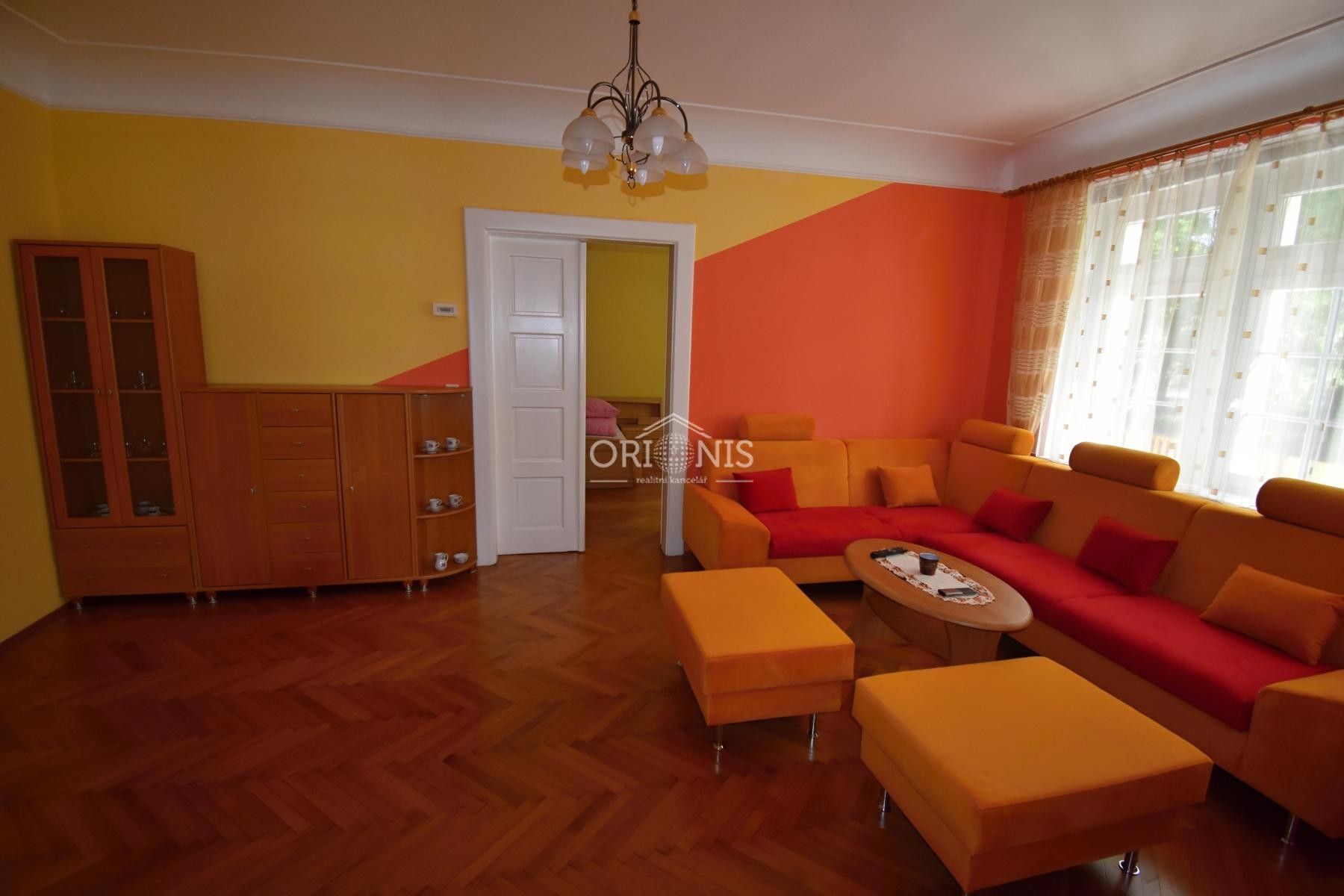 Pronájem bytu 4+1 132 m² - foto 10