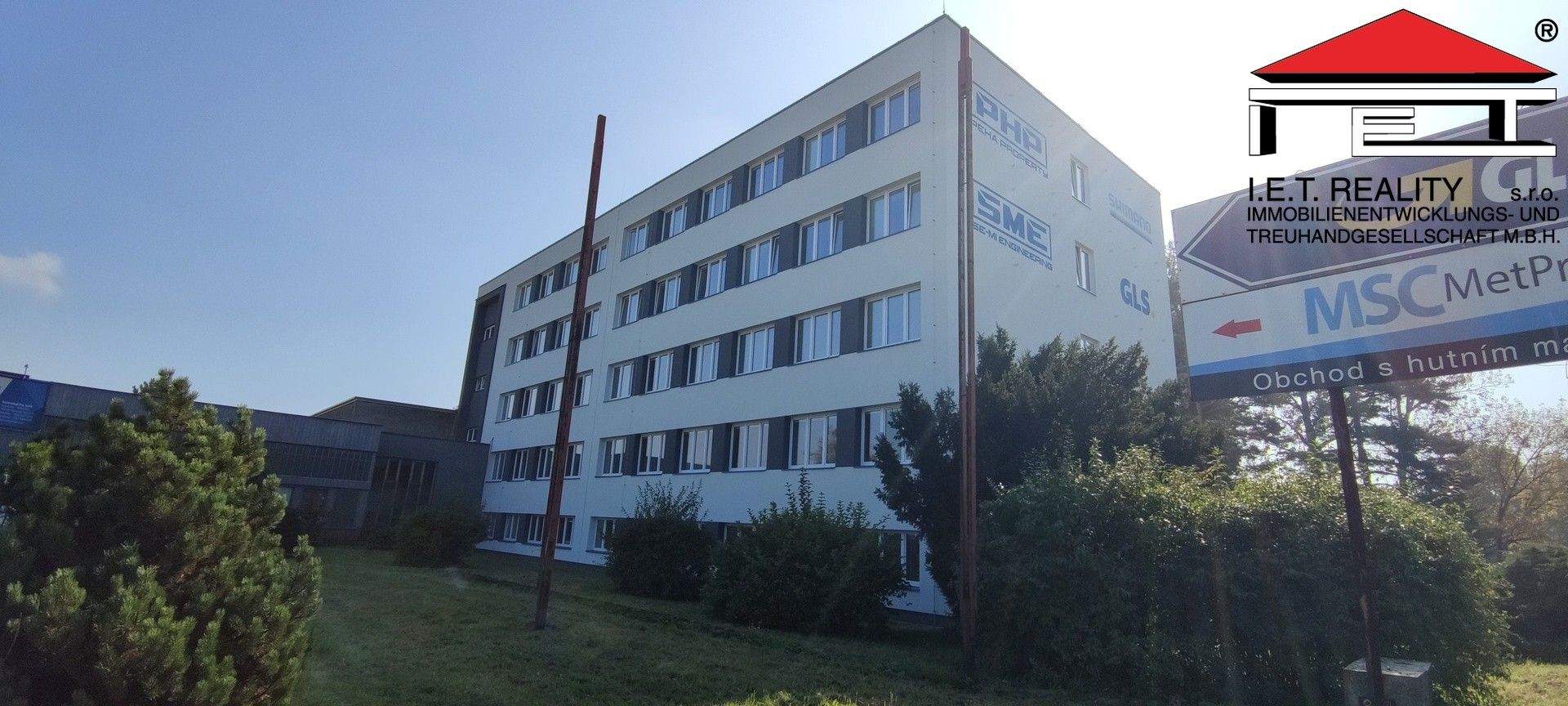 Pronájem komerčního prostoru 600 m² - foto 6