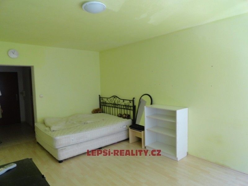 Pronájem bytu 1+kk 35 m² - foto 3