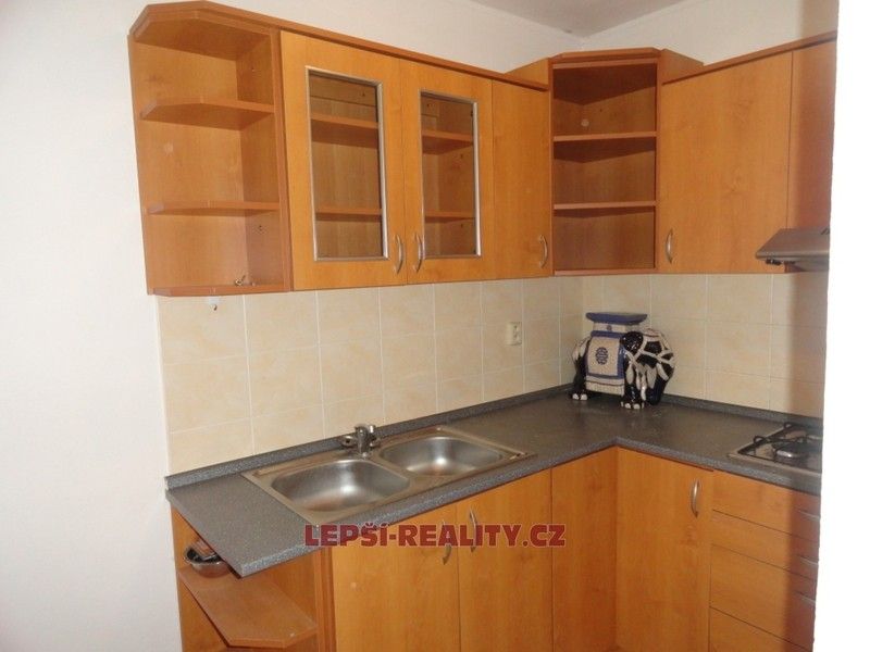 Pronájem bytu 1+kk 35 m² - foto 1