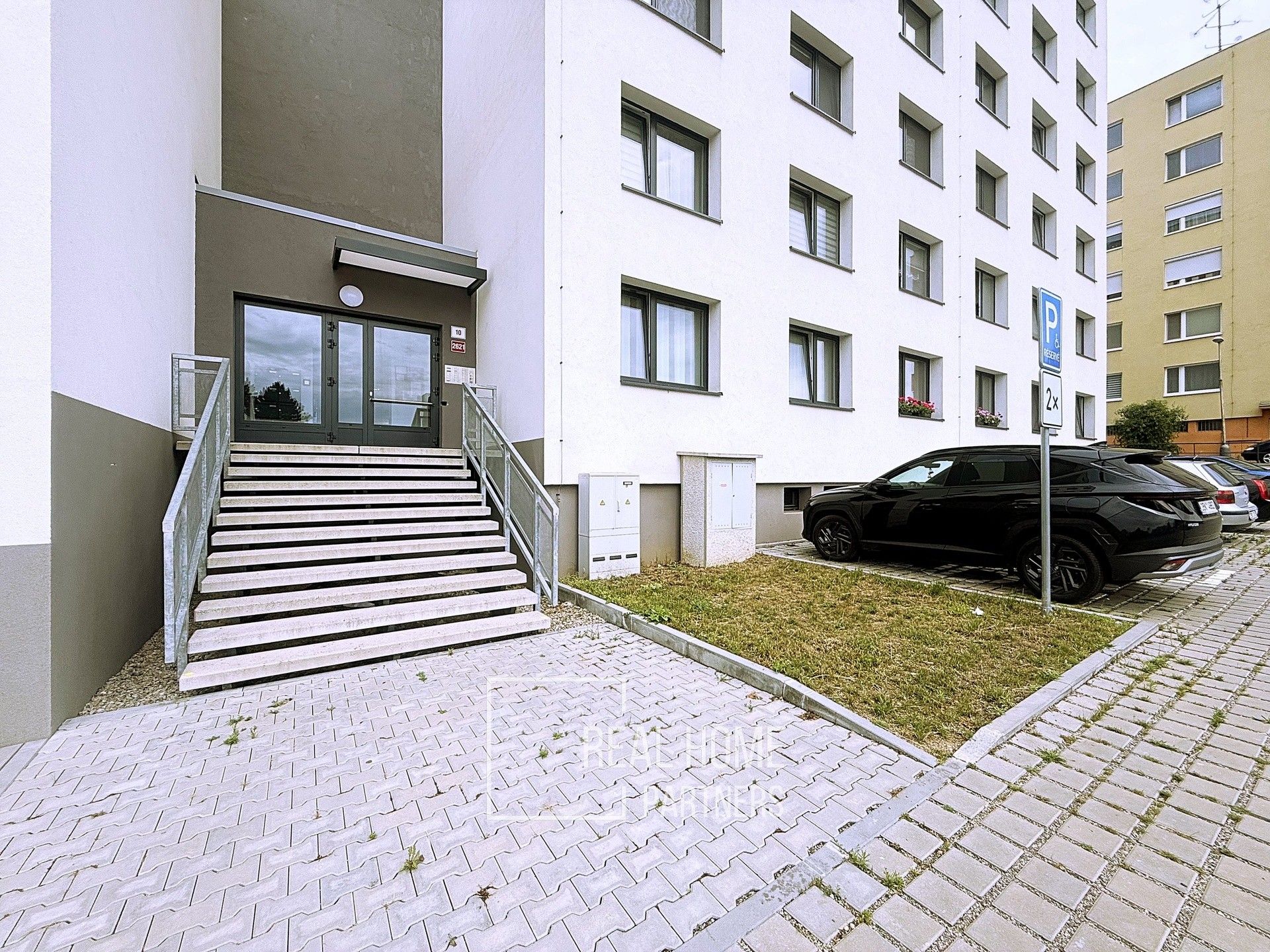 Pronájem bytu 1+1 40 m² - foto 12