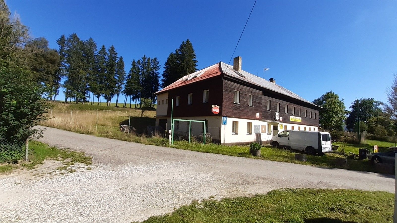 Prodej komerčního prostoru 453 m² - foto 1