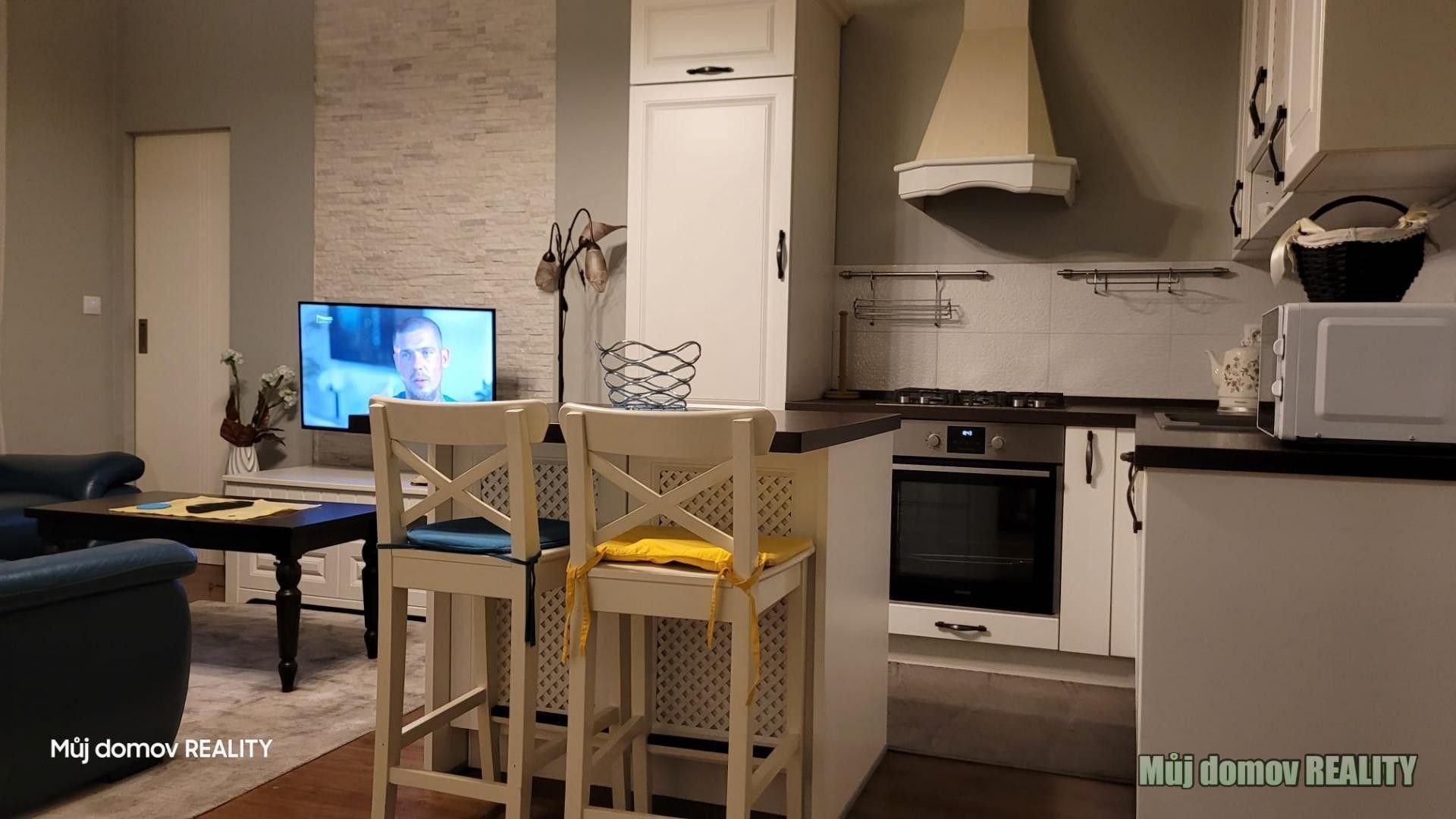 Pronájem bytu 3+kk 55 m² - foto 3