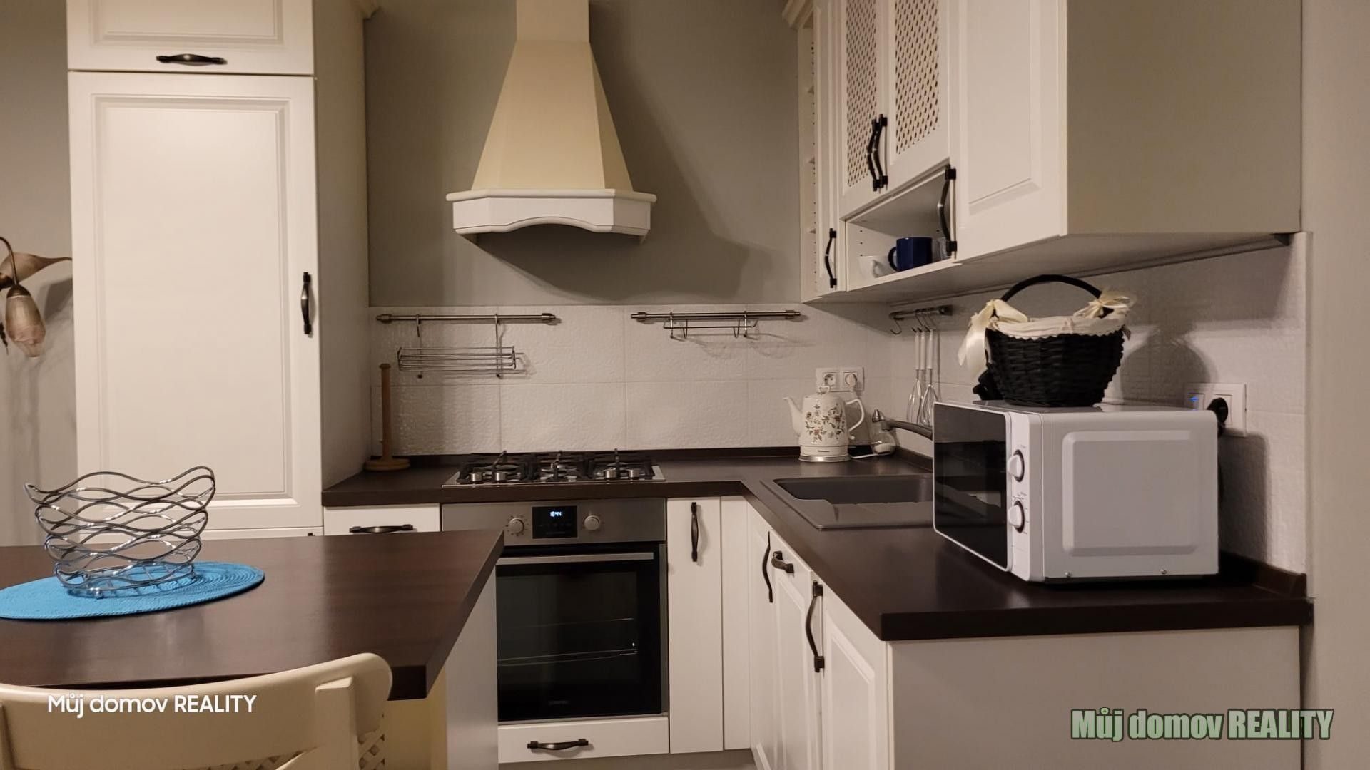 Pronájem bytu 3+kk 55 m² - foto 5