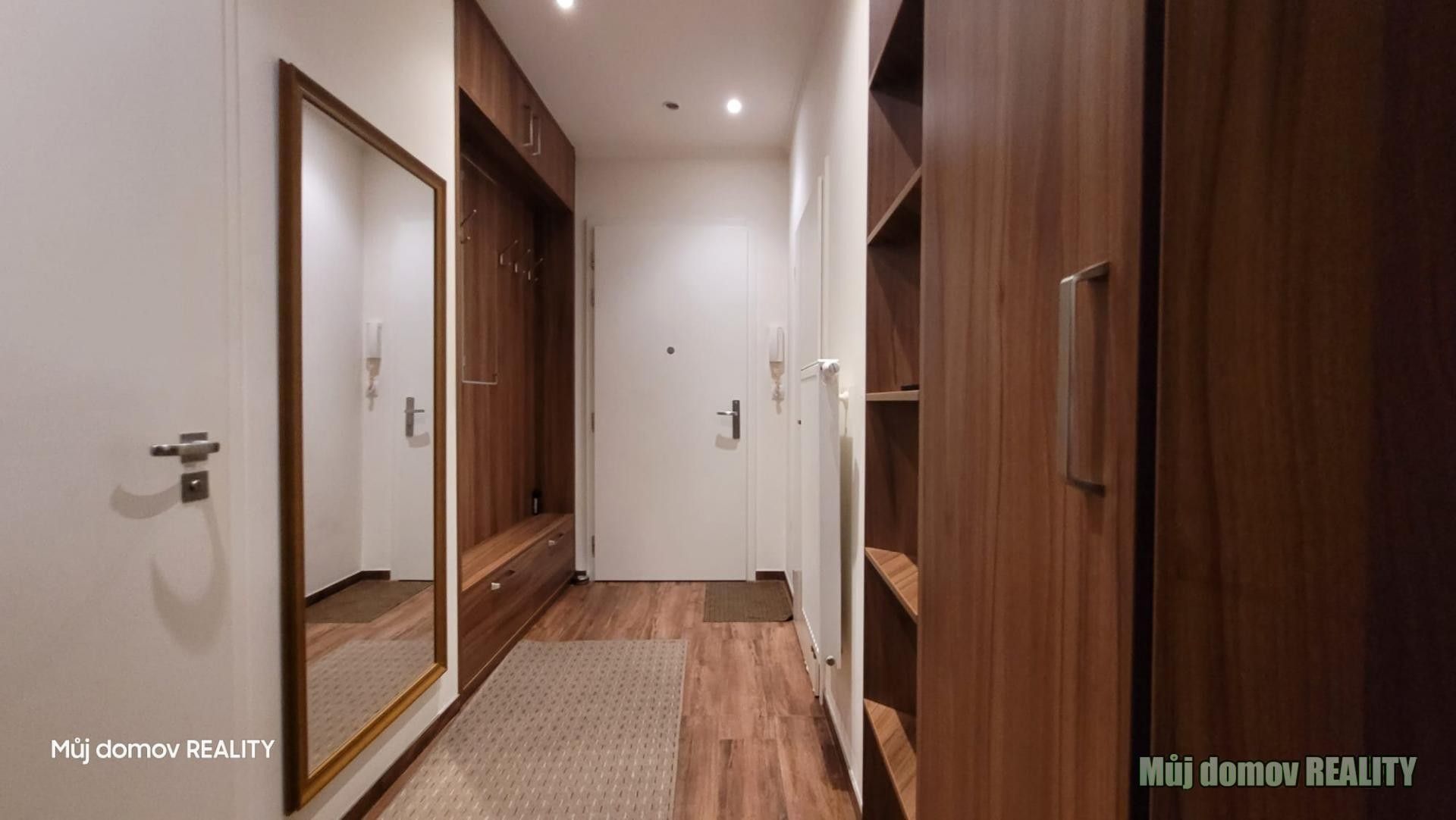 Pronájem bytu 3+kk 55 m² - foto 18