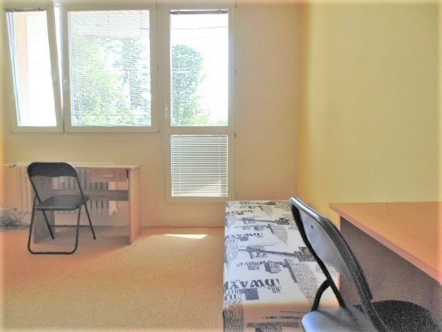 Pronájem bytu 3+1 70 m² - foto 4