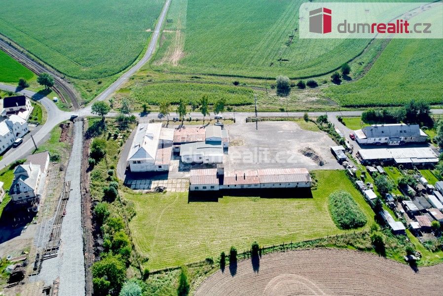 Prodej komerčního prostoru 2500 m² - foto 1