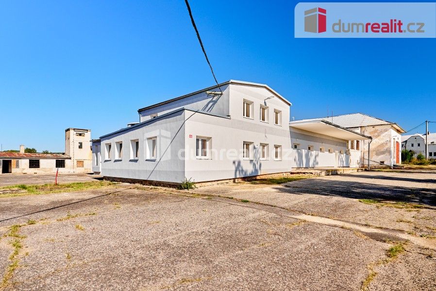Prodej komerčního prostoru 2500 m² - foto 3