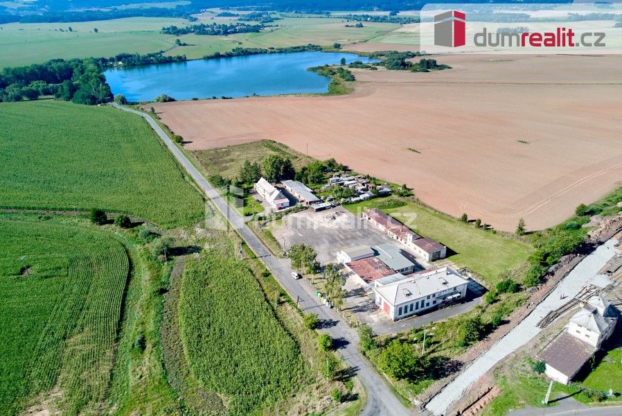 Prodej komerčního prostoru 2500 m² - foto 28