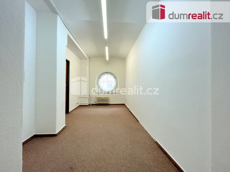 Pronájem komerčního prostoru 24 m² - foto 7