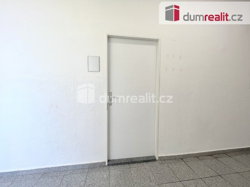 Pronájem komerčního prostoru 24 m² - foto 18