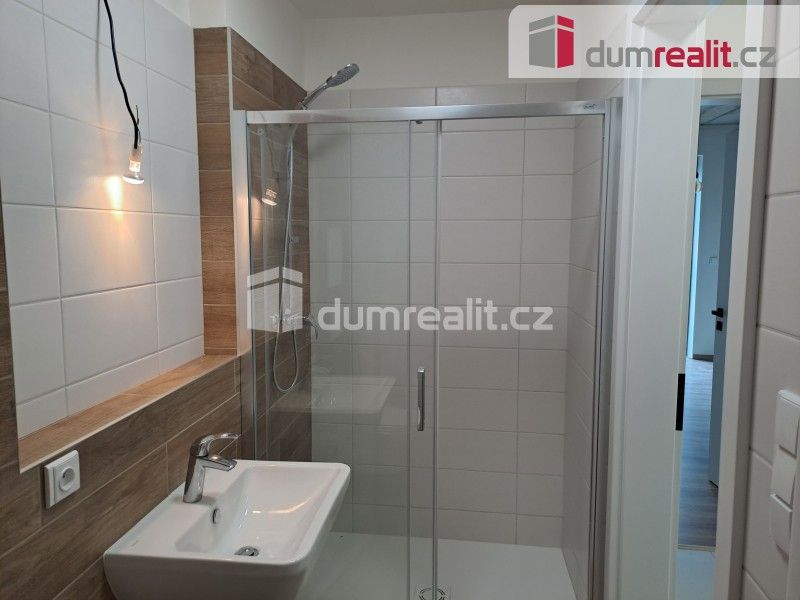 Pronájem bytu 1+kk 35 m² - foto 11