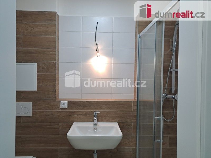 Pronájem bytu 1+kk 35 m² - foto 12