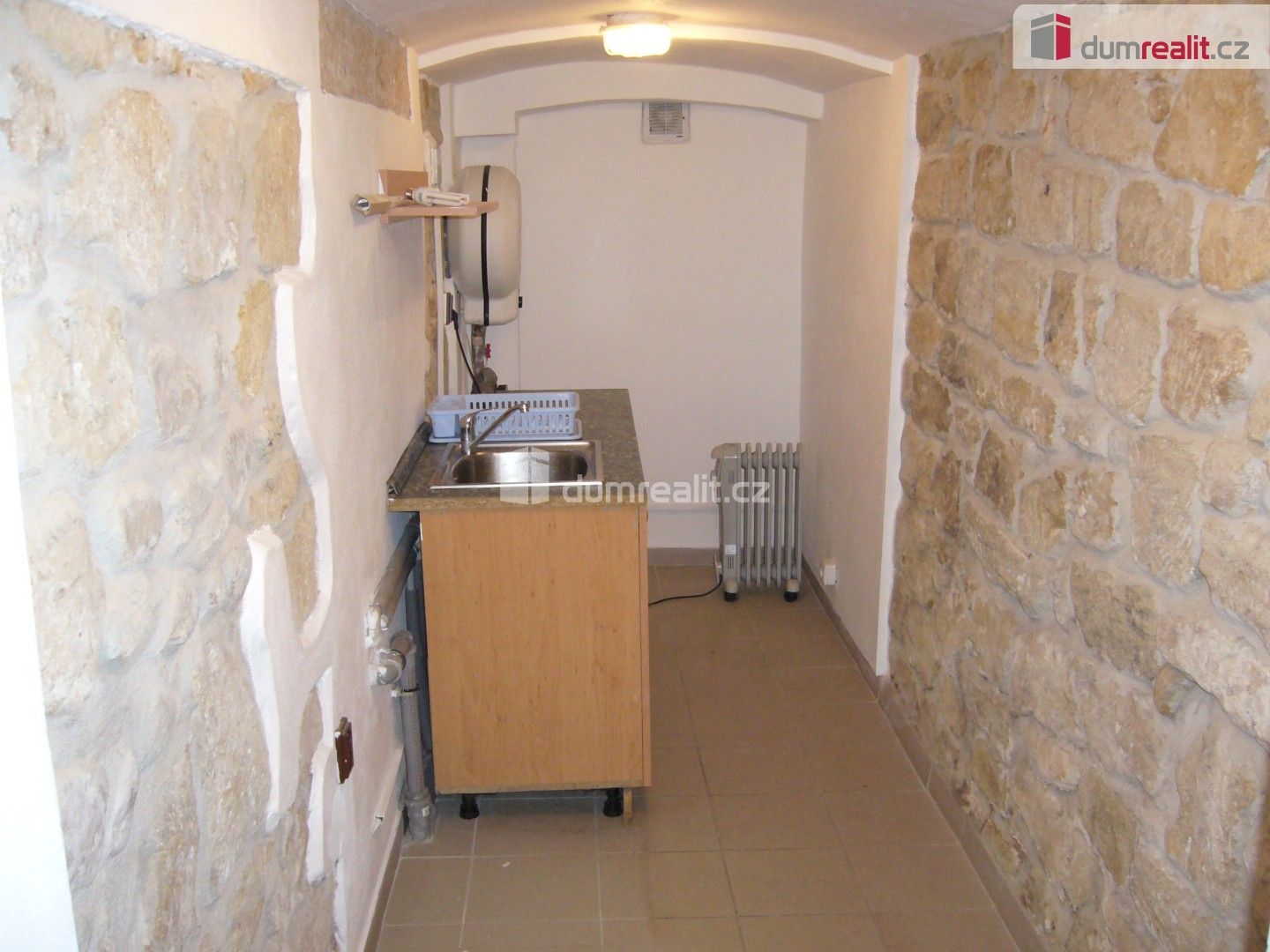 Pronájem komerčního prostoru 40 m² - foto 5