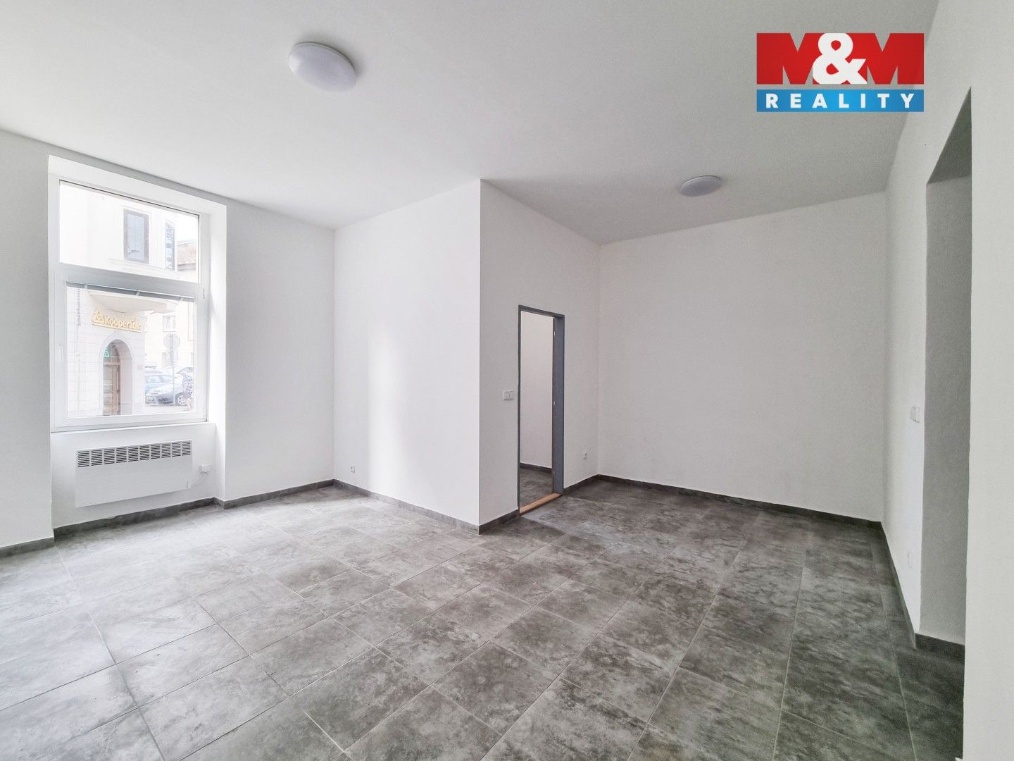 Pronájem bytu 1+1 38 m² - foto 3