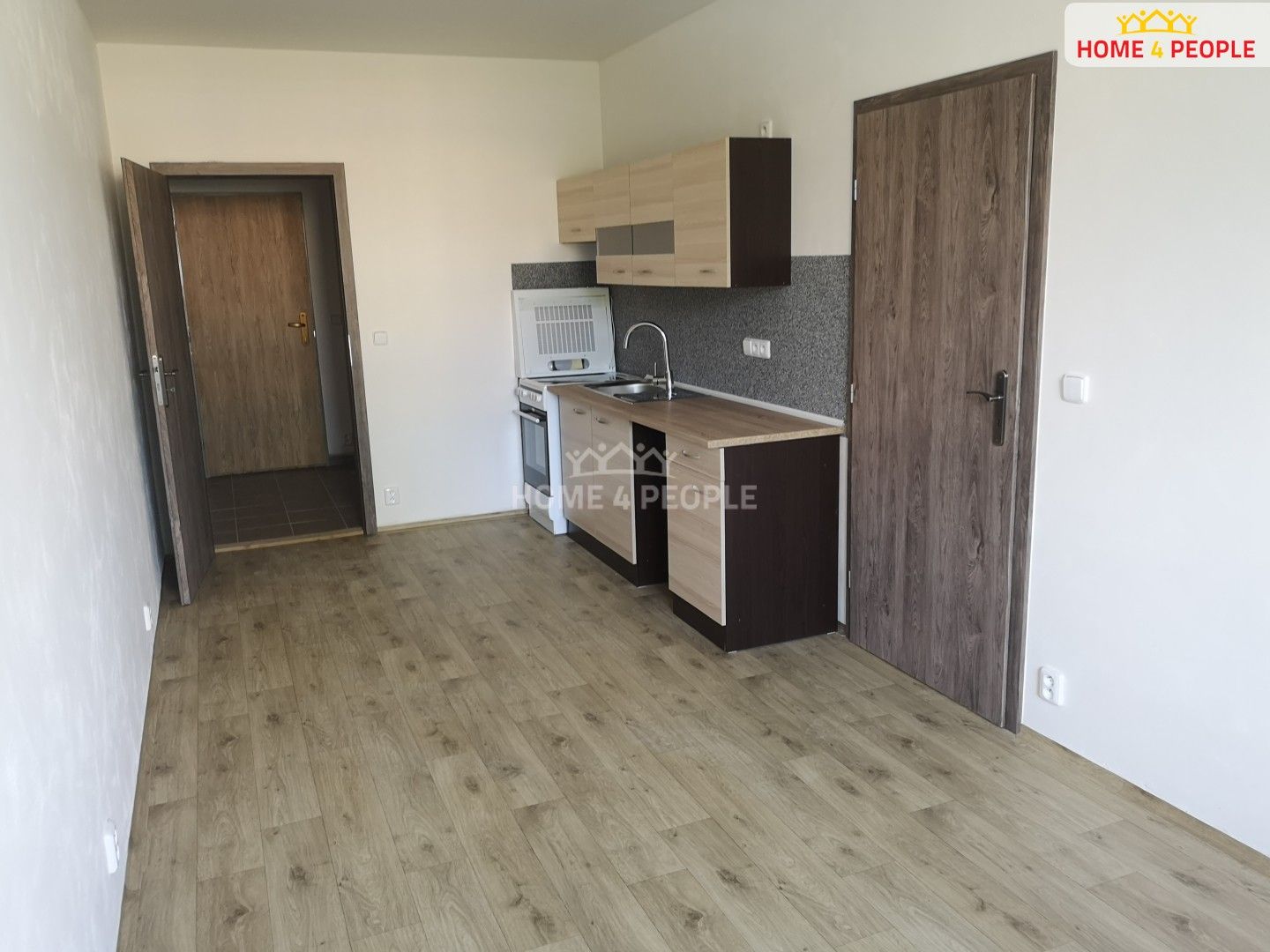 Pronájem bytu 2+kk 46 m² - foto 3