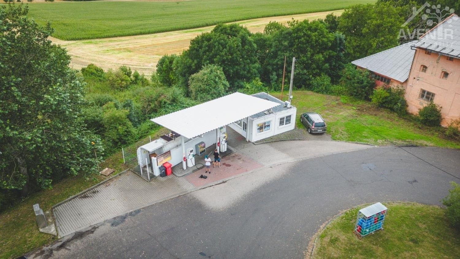 Prodej komerčního prostoru 63 m² - foto 2