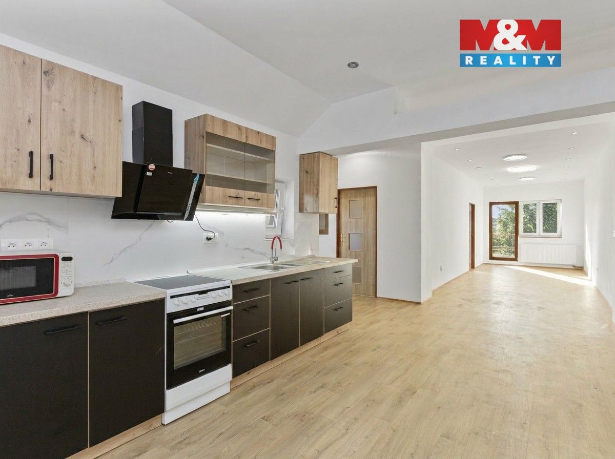 Pronájem bytu 5+1 150 m² - foto 2