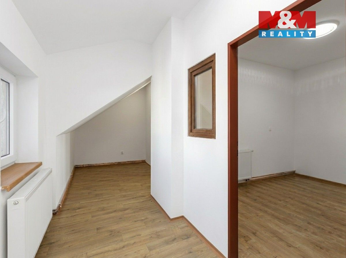 Pronájem bytu 5+1 150 m² - foto 7